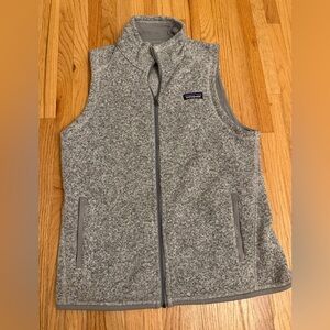 Patagonia men’s vest size medium like new condition